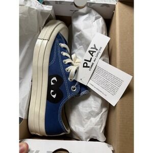 Comme des Garcons PLAY x Converse Low Top - Heart Sneakers, Blue Size 8 - NEW